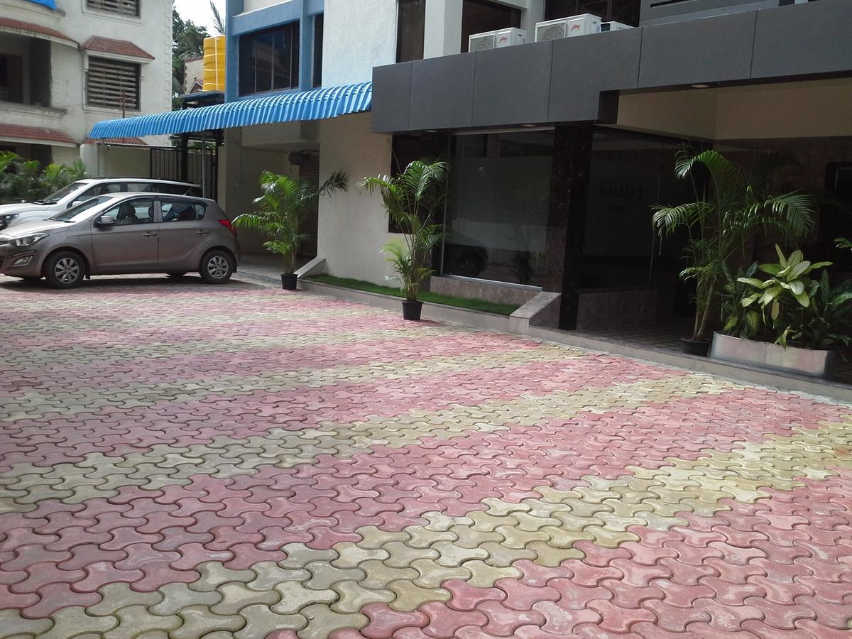 Galaxy Vaibhav Hotel Vasai Bagian luar foto